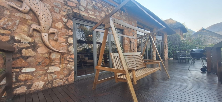 3 Bedroom Property for Sale in Kosmos North West